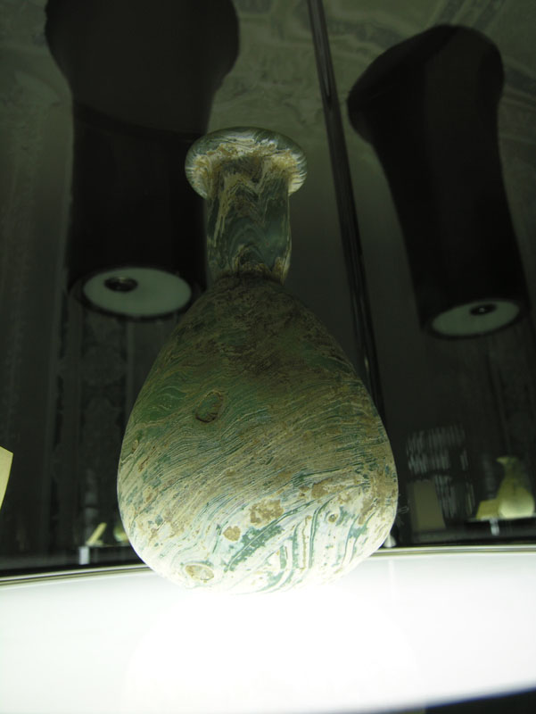 Glassware-ceramics-museum-Iran31