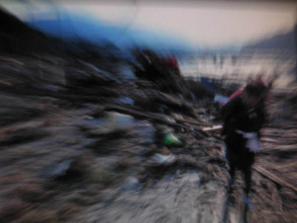 digital paintings of japon tsunami 2011