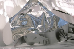 Ron Arad "no discipline" exposition in centre-pompidou Photographer:Ata Omidvar