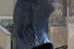 HENRY-MOORE-sculpture-Photo-Ata-OMIDVAR (26)